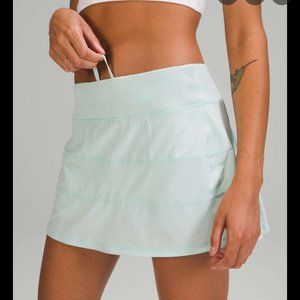 Lululemon Delicate Mint Pace Rival Size 4